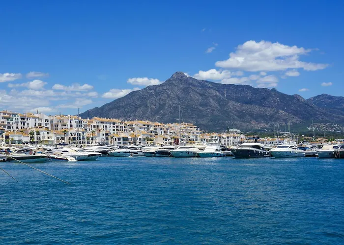 Adelfas By Interhome Appartement