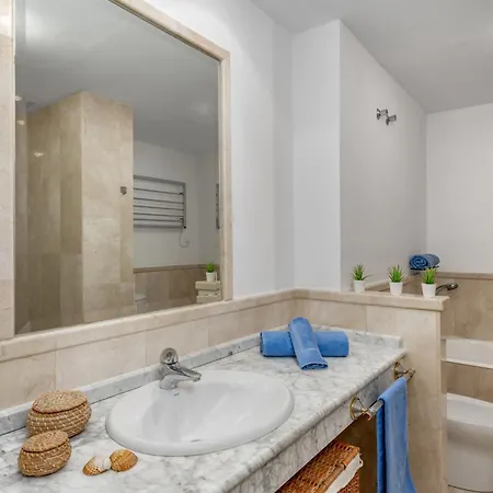 Apartment Adelfas By Interhome *